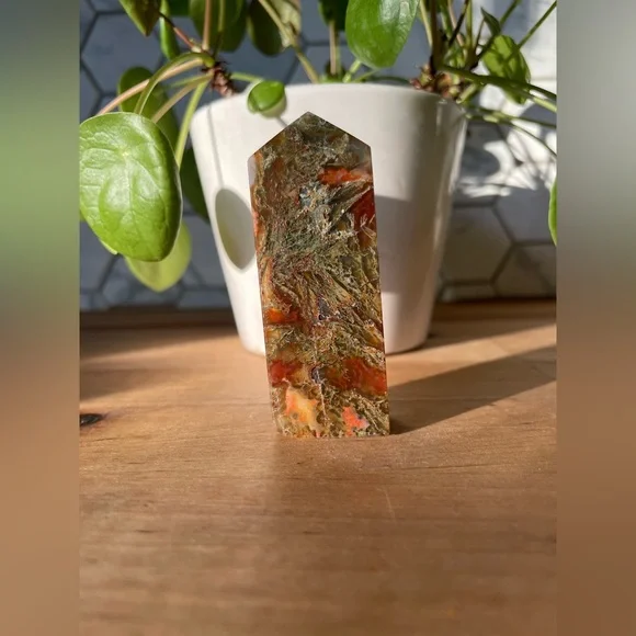 Fire Agate Crystal Tower - Picture 2 of 9